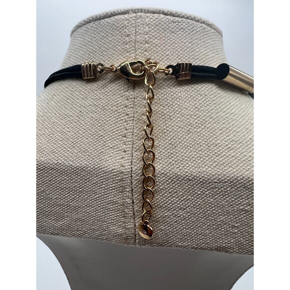 C Est 1946 Chunky statment bib acrylic necklace green earthy artsy bohemian - Picture 7 of 8